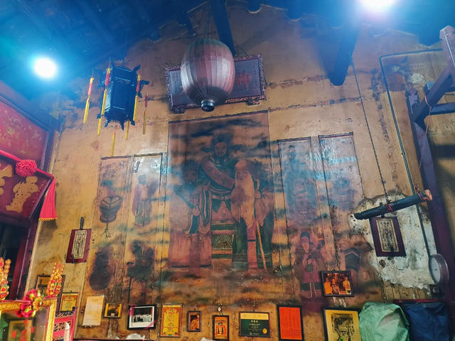 Discovering Jonker Walk: A Daytime Gem