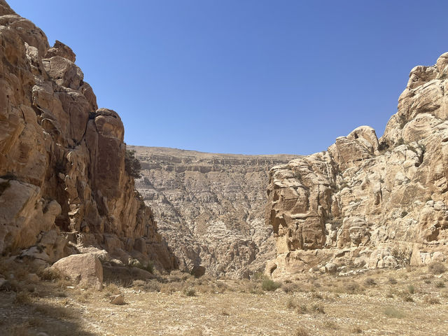 約旦🇯🇴西拉城堡