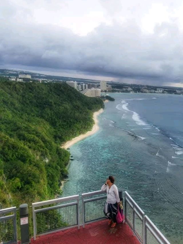 關島旅行我與大海有個約會，藍得讓人心醉的南國假期。