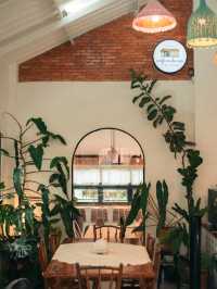 คาเฟ่วาเร่ คาเฟ่ลับ ลับ เมืองนครพนม