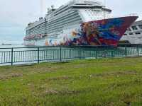 "Ocean Escapes: The Luxe Voyage with Resorts World Cruises"