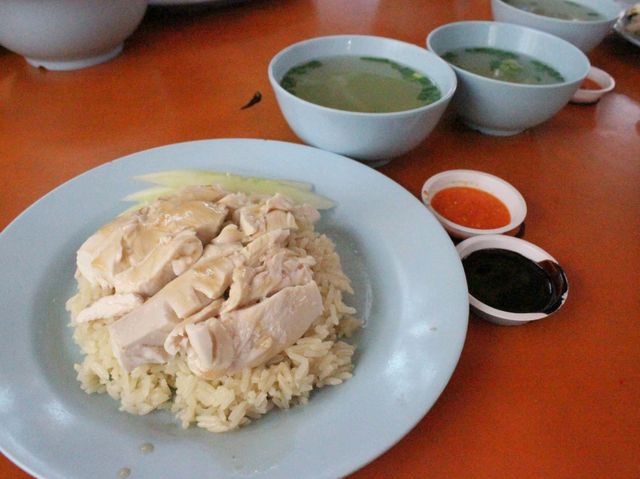 Maxell Food Center Singapore 🥗