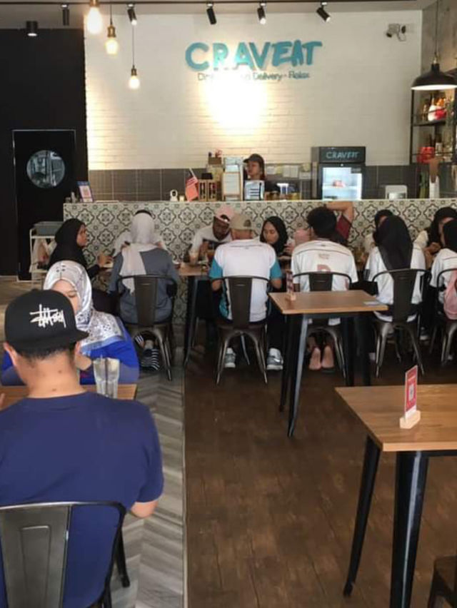 Fueling the foodie within - CRAVEAT 🍽️