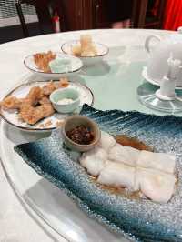 Halley at Mandarin Palace: Exquisite Pork-Free Dim Sum in a Regal Chinese Setting  