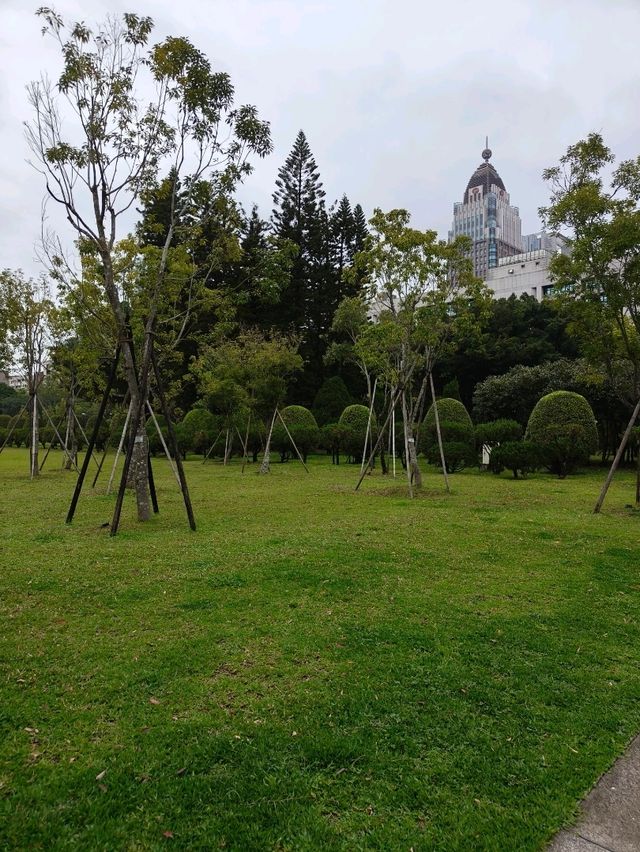 Culture and Calm at Chungshan Cultural Park