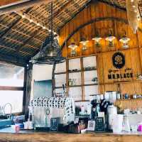 Mr. Black Cafe Doichaang : ธรรมชาติเงียบสงบ