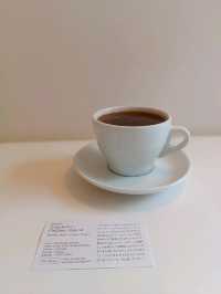 巷弄裡寧靜的小咖啡店☕