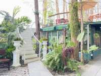 ร่มประดู่ คาเฟ่