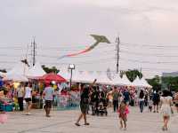 Kite on the Lake ทะเลสาบเมืองทอง