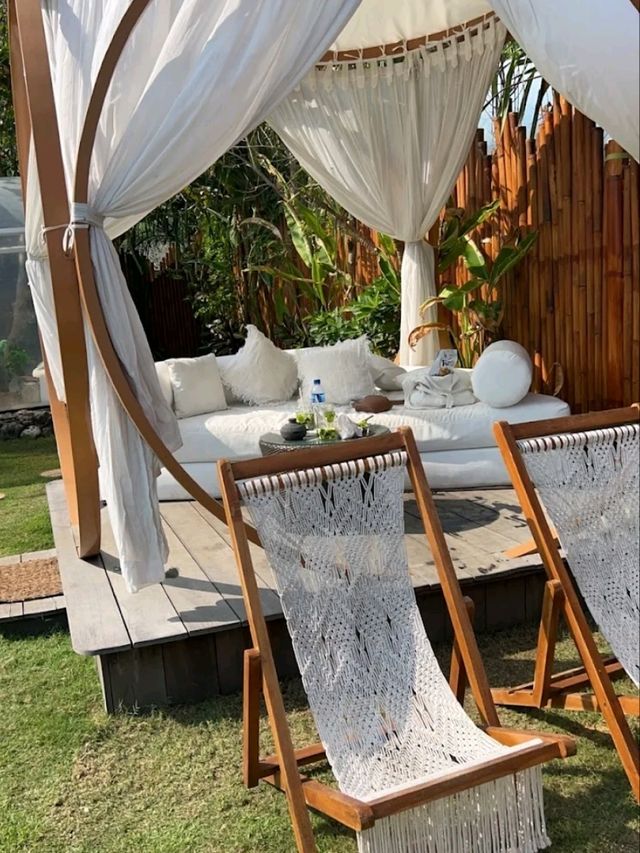“Bali’s Dreamy Escape Under the Stars”