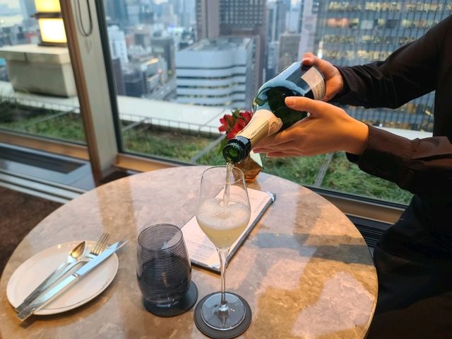 더 페닌슐라 도쿄(ザ・ペニンシュラ東京) Peter(피터) 애프터눈티