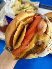제주에 햄버거 먹으러 가야합니다… 🍔