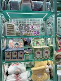 เดินเล่นที่ Pop Mart Nanjing Road
