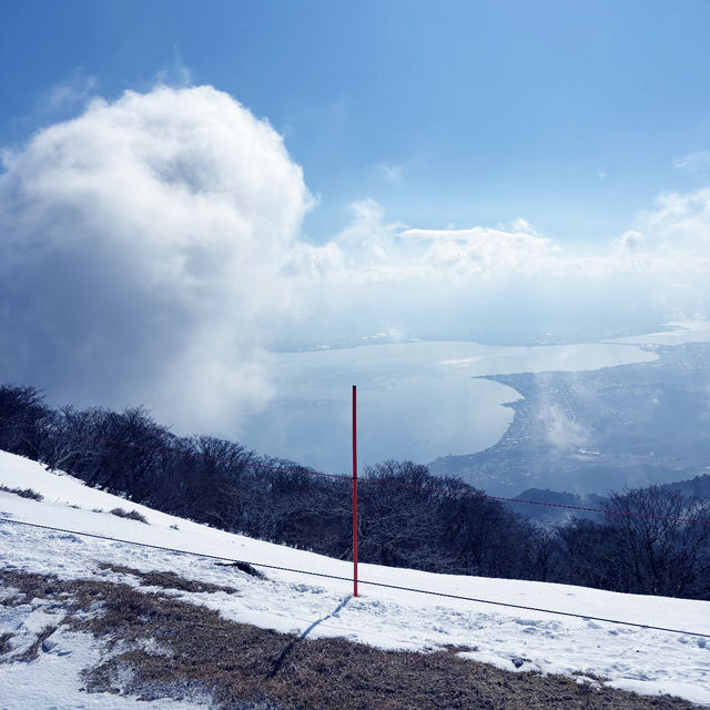 ❄️ 冬日仙境！琵琶湖滑雪場絕景體驗分享 🏂  