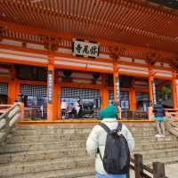 วัดคัตสึโอจิ (Katsuo-ji Temple) วัดแห่งชัยชนะของสา