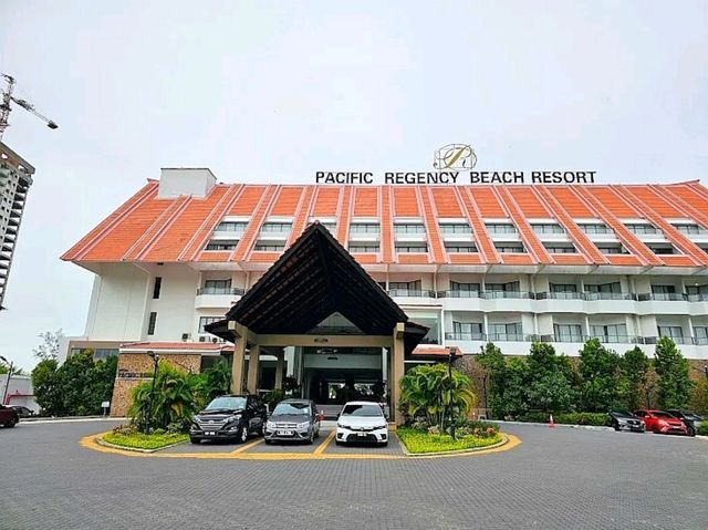 “Pacific Regency Port Dickson: Spacious Beachside Escape with a Splash of Charm”