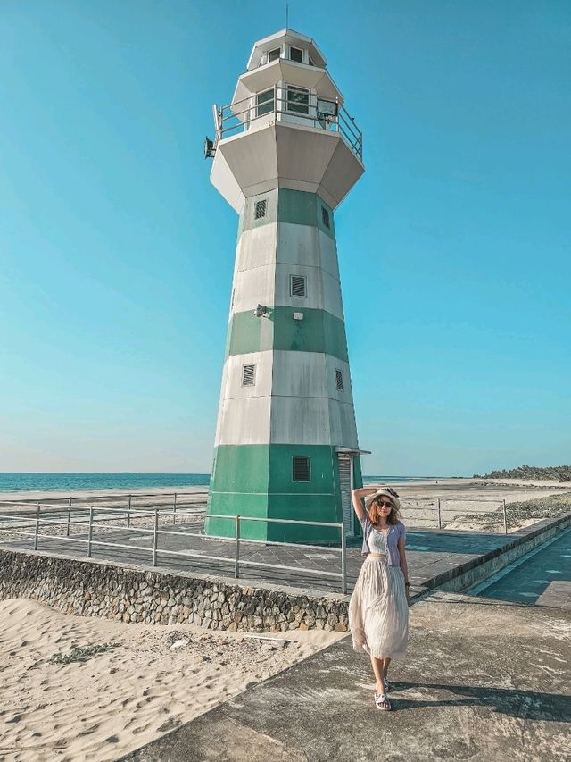 Chill Vibes & Scenic Moments at Ngwe Saung Yacht Club 🌊🐚⛵