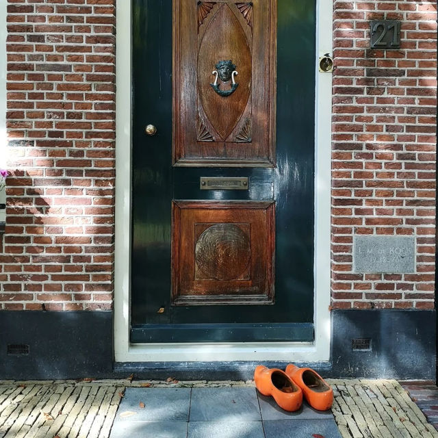 🧀🌷 Edam Cheese Hunting Guide: A Summer Adventure in Holland’s Iconic Cheese Town  