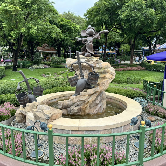 Magical Hong Kong Disneyland