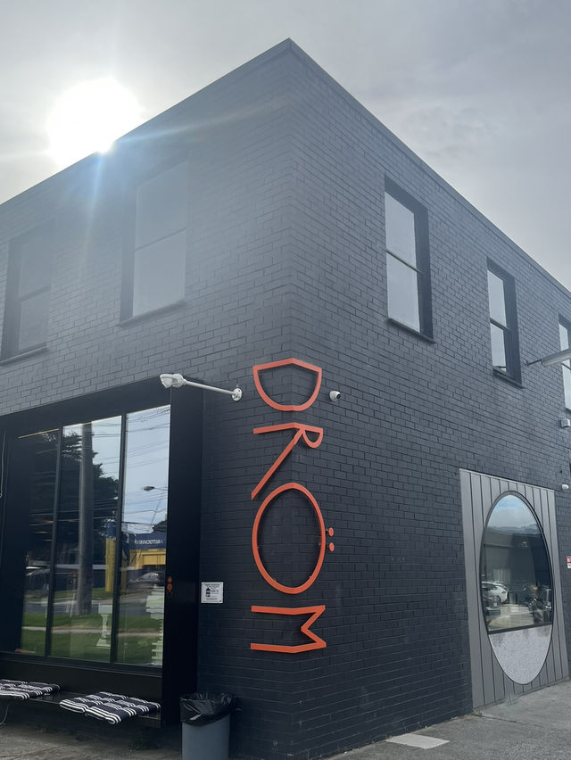 🥯 DROM – A Pastry Playground with bold flavors