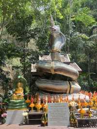 รีวิว “ม่อนกุเวร – อุทยานมหาราชท้าวเวสสุวรรณ
