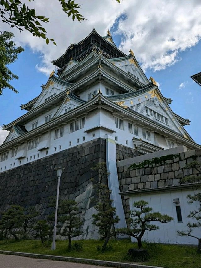 OSAKA CASTLE.