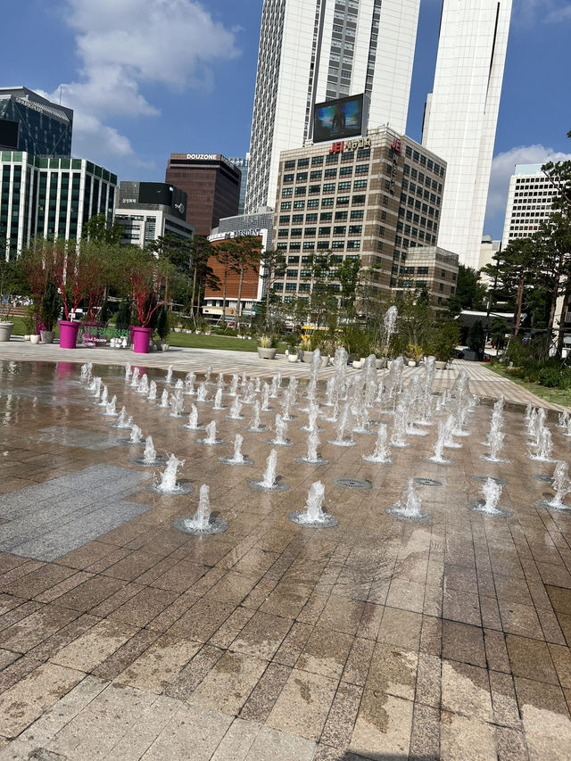 북촌길을 걷고 인사동과 시청 덕수궁 돌담길까지