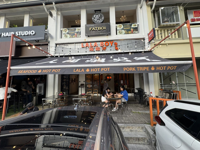 🫕 A Pleasant Surprise – LALA BOY Hotpot @ Eco Botanic