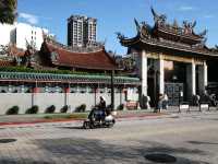 🙏 : Lungshan Temple เที่ยวไต้หวัน 