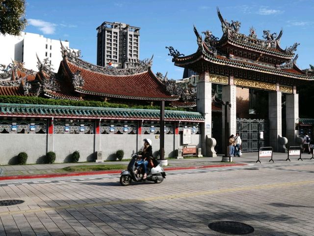 🙏 : Lungshan Temple เที่ยวไต้หวัน 