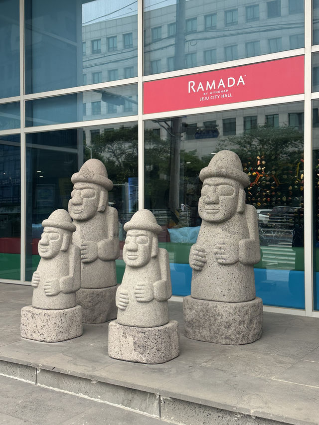 제주 시내 중심 위치가 좋은 라마다 시티홀호텔! 🏩