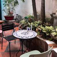 good local cafe