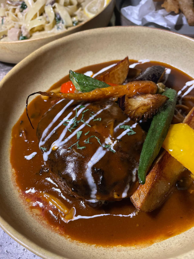 🇲🇾 Monograph Dining