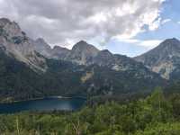Estany de Sant Maurici, Nature’s Screensaver IRL