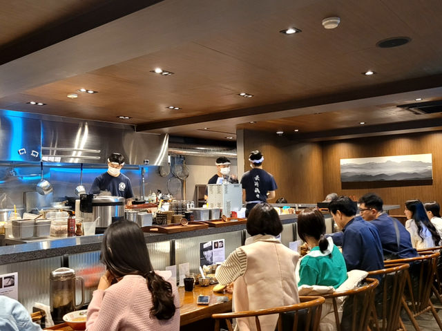 해리단길 미슐랭 라멘집!
