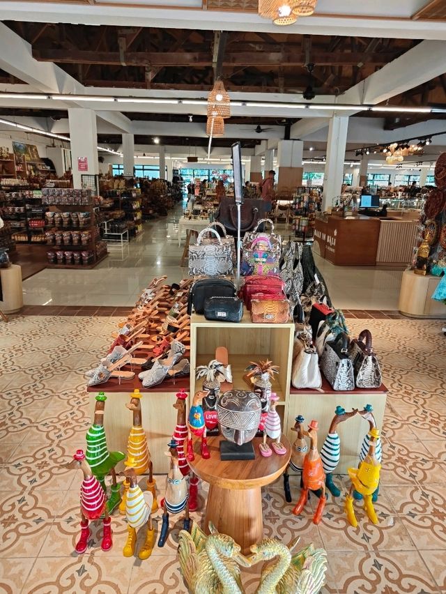 🎨 Review: Bali in Bali – Art & Craft Sanctuary at Bali Collection  
