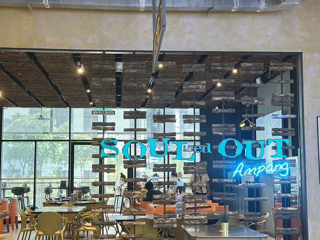 The LINC KL – A Hidden Gem in the Heart of the City ✨🌿