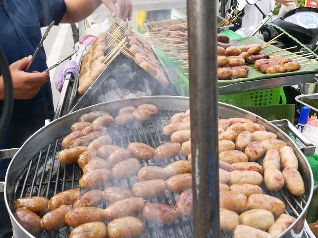 1 วันในเชียงใหม่: สายกิน-ฮิปสเตอร์-จบอิ่มเต็มโต๊ะ