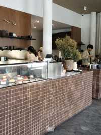 แวะมาชวนไปคาเฟ่ย่านเจริญกรุง...
