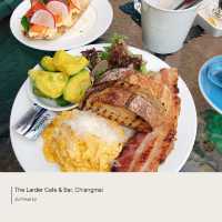 Larder Cafe and Bar ☕️ Chiangmai