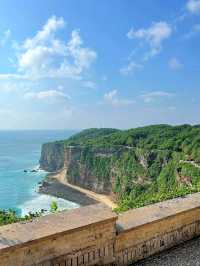 Uluwatu Temple: Bali’s Cliffside Treasure
