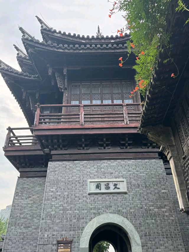 Wuzhen Through Time: Old World Charm in the Modern Age Wuzhen Through Time: Old World Charm in the Modern Age