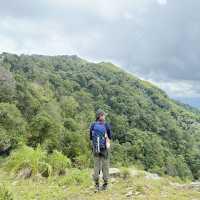 🌿 รีวิวดอยหลวงตาก | เดินป่าชันแต่วิวแจ่มมาก! 🏔️