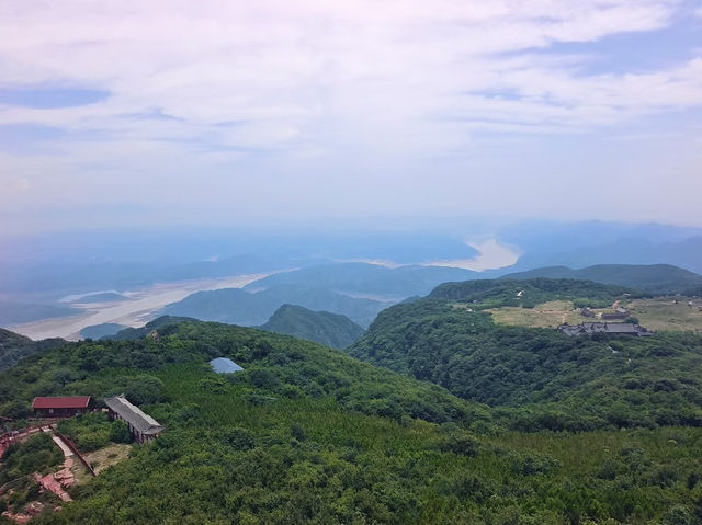 【黛眉山】終極遊玩攻略 | 黃河大峽谷上的天空之城 ☁️