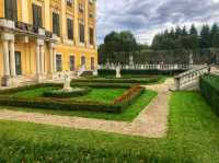 Schönbrunn Palace – A Royal Journey Through Time 👑