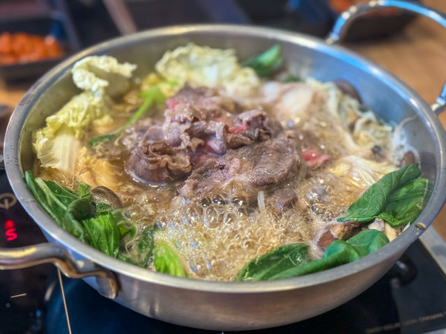 전주 홀로설 신시가지점 : 샤브샤브·스키야키 전문점