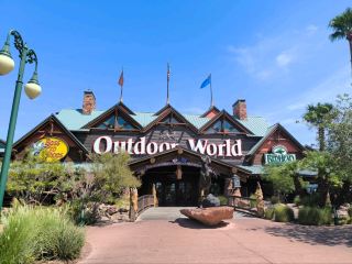 A must-see for fans of outdoor activities and shopping - Outdoor World