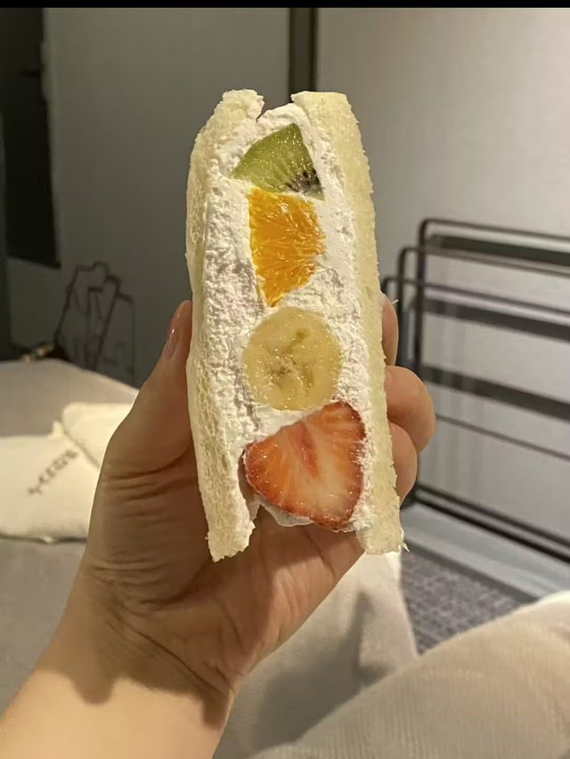 도쿄 여행하면서 꼭 들러보고 싶었던 긴자 식스✨ 도쿄 여행하면서 꼭 들러보고 싶었던 긴자 식스✨