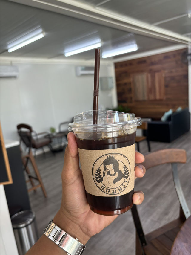 แหม่มจ๋า Cafe&Bakery