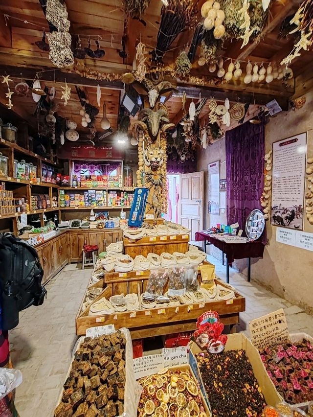 Gaotai Folk Houses: A Commercial Scene Blending Tradition and Tourism
